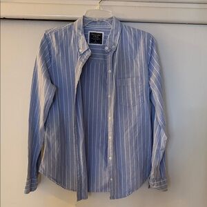 Abercrombie & Fitch Blue and White Striped Button Down Shirt